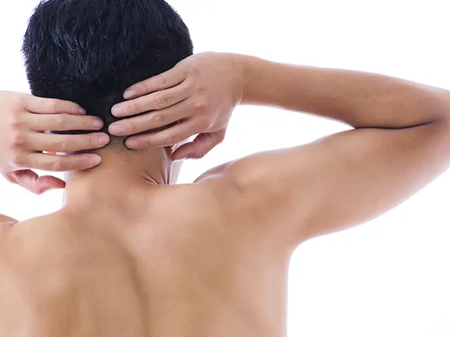 背中にぶつぶつがあっても脱毛できる場合があります