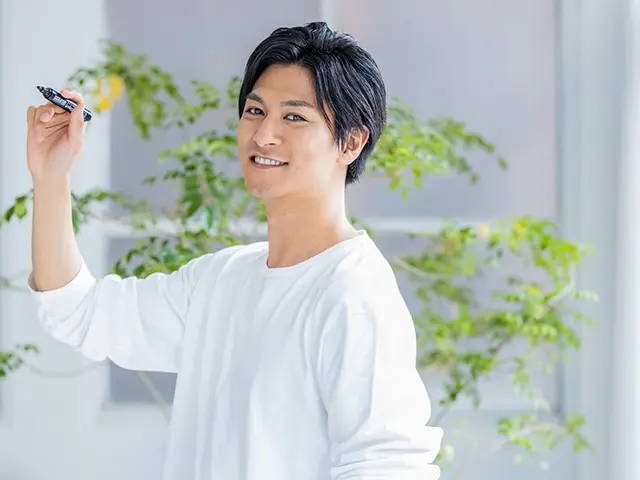 アロンソ福岡・博多駅前店の紹介