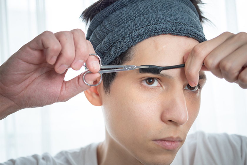 メンズの眉毛脱毛とは？