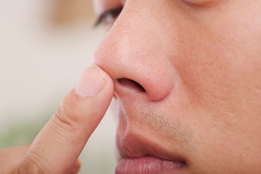 鼻毛脱毛の方法と特徴